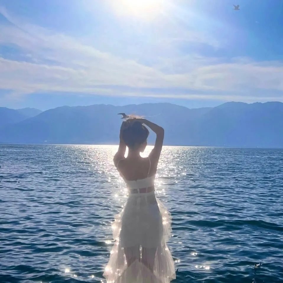 蟒山海报